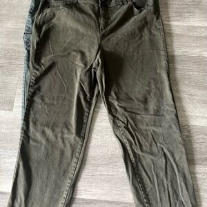 2 Gloria Vanderbilt Olive Green Casual Pants (size 18w) LOT #204